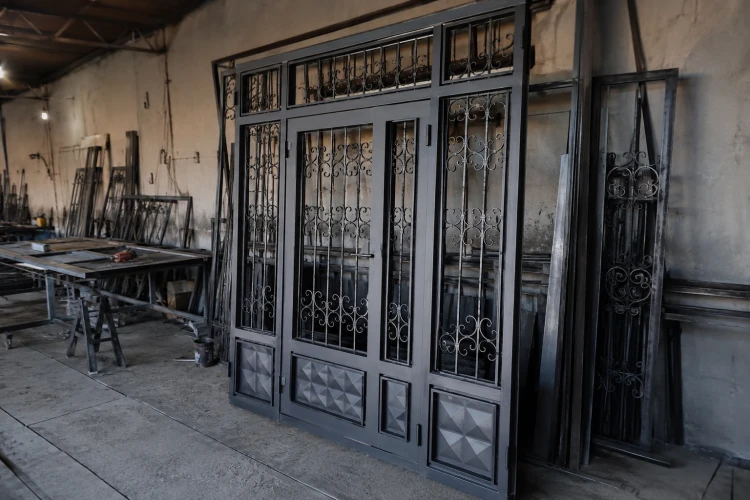 Konyaaltı Demir Doğrama